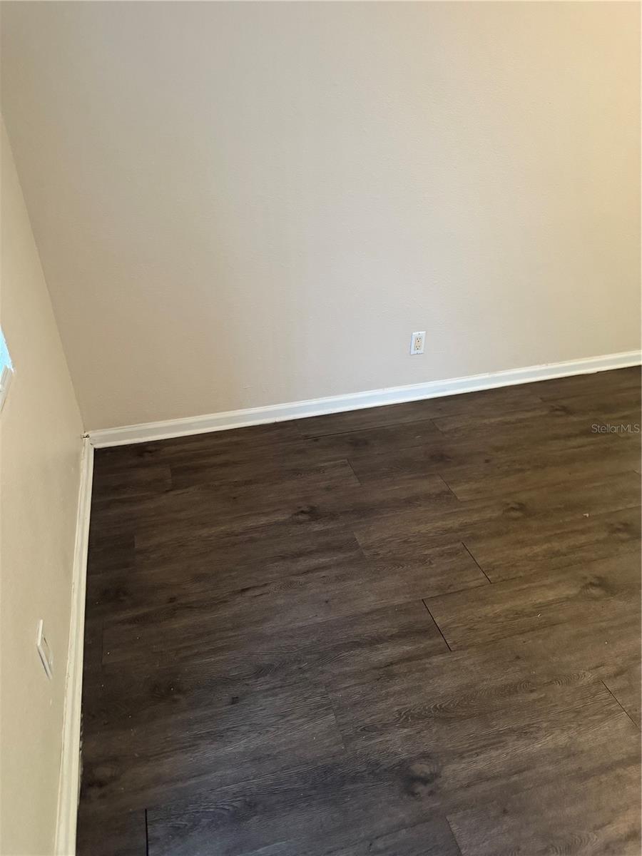 Image 8 of 11 For 1325 25th Street