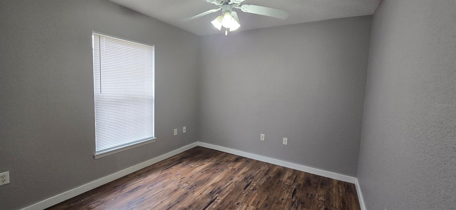 Image 10 of 15 For 11 Hemlock Court Pass