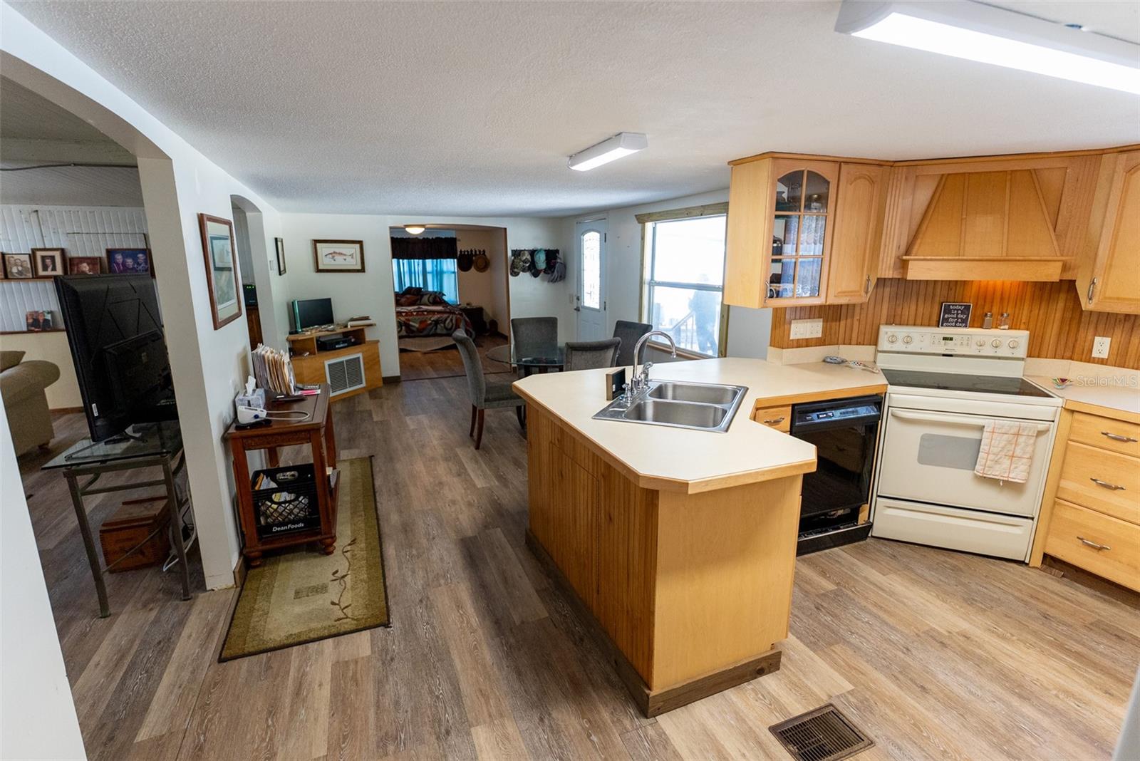 Image 13 of 82 For 25020 132nd Street