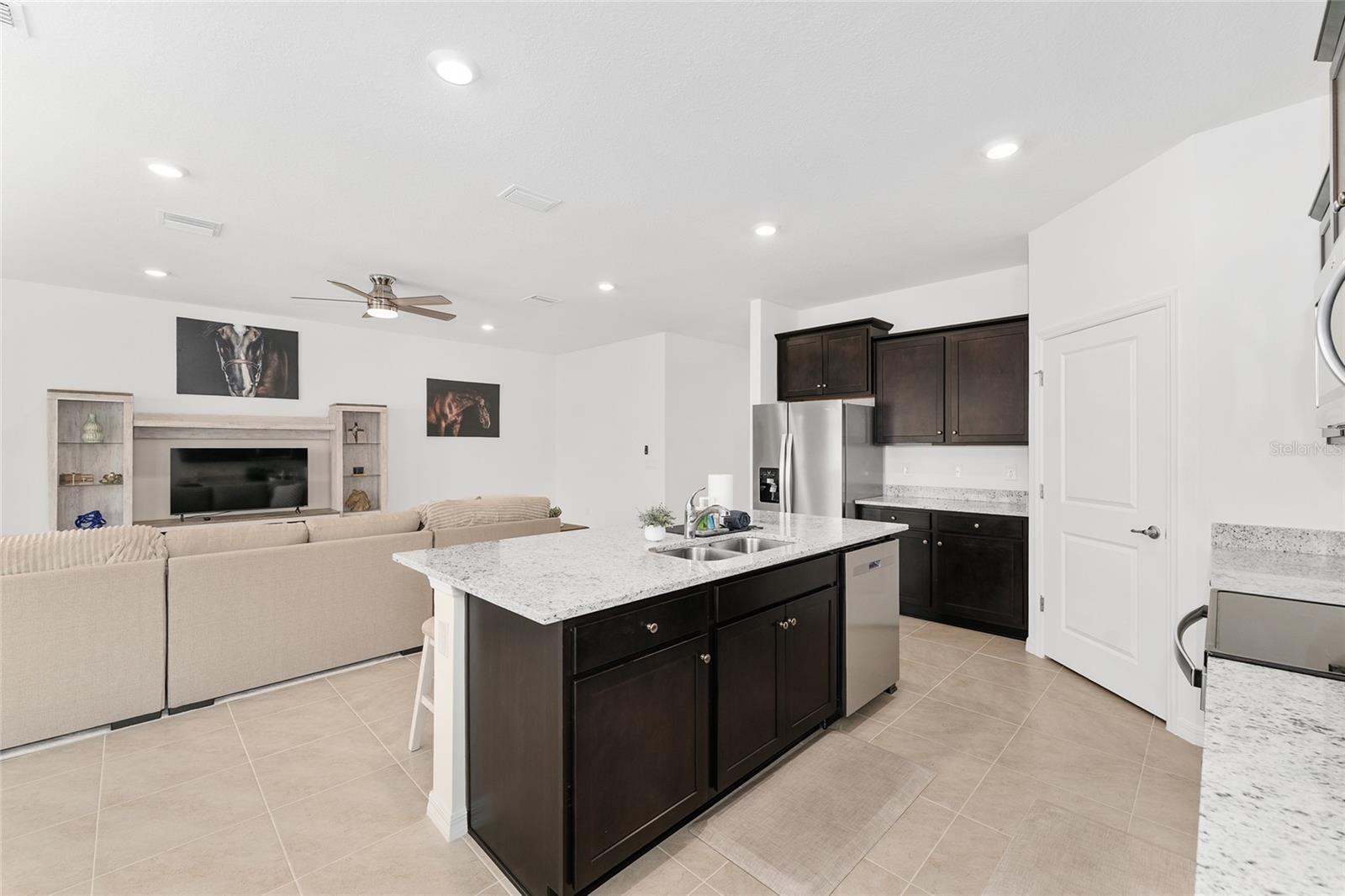 Image 12 of 58 For 4086 48th Terrace Road