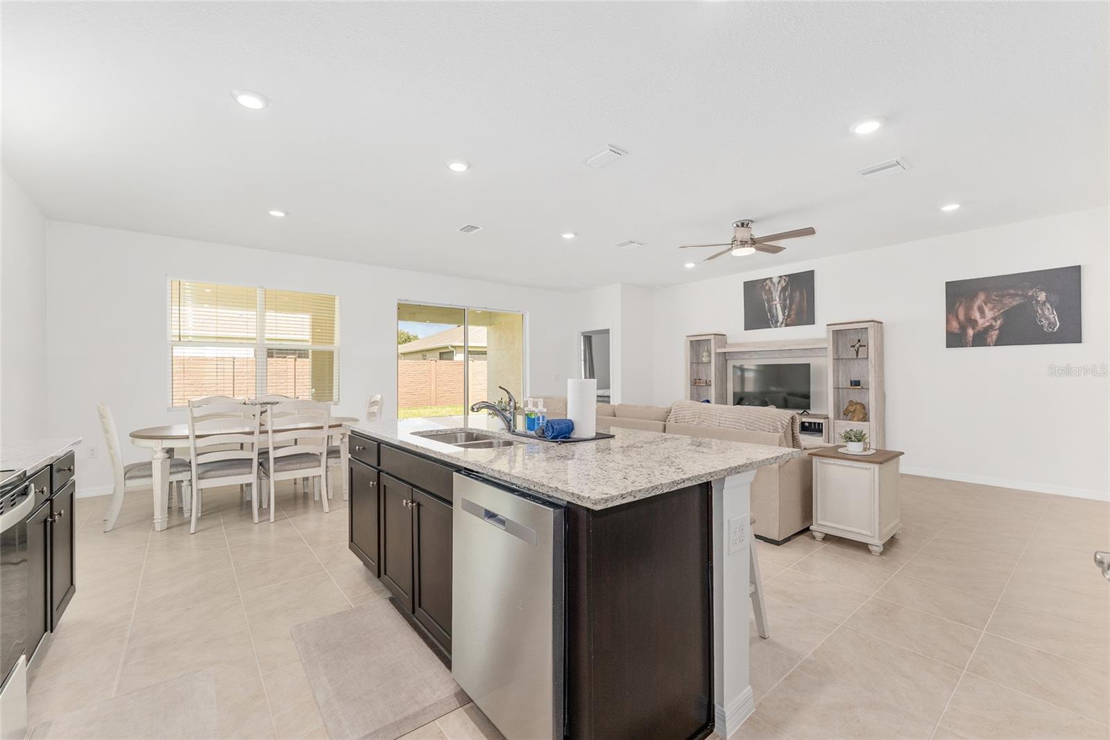 Image 14 of 58 For 4086 48th Terrace Road