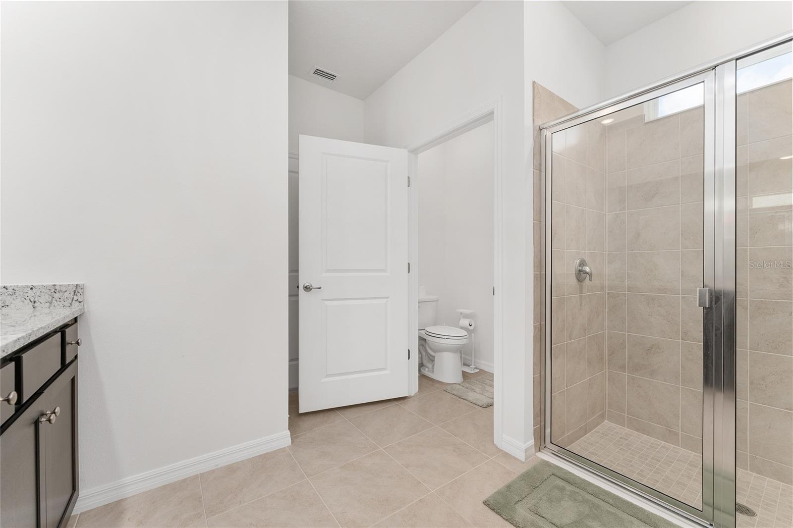 Image 36 of 58 For 4086 48th Terrace Road