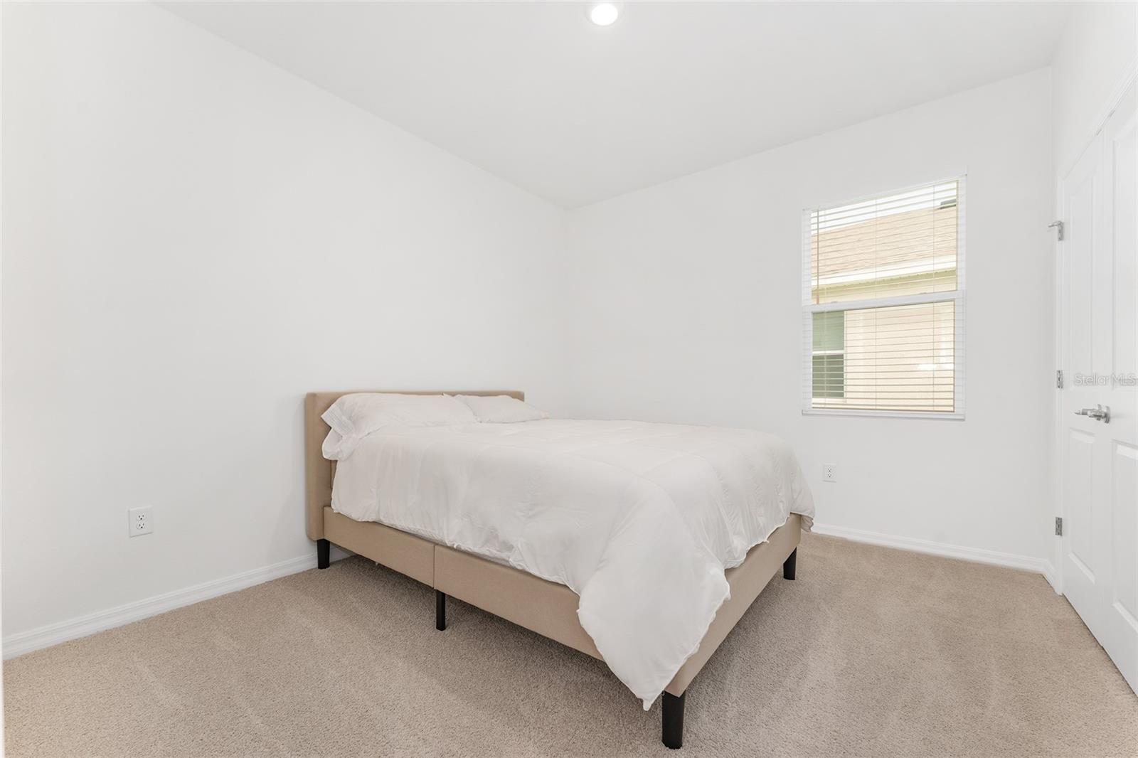 Image 41 of 58 For 4086 48th Terrace Road