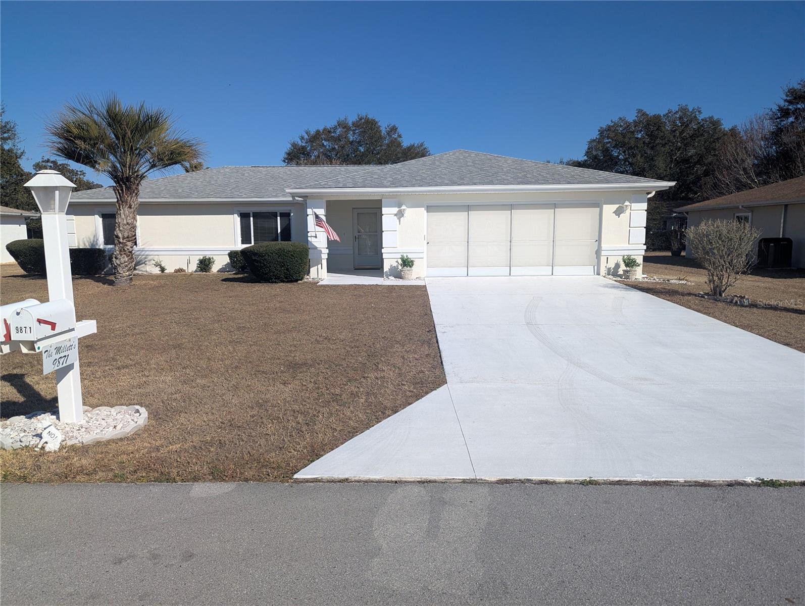 Image 2 of 37 For 9871 61 Terrace