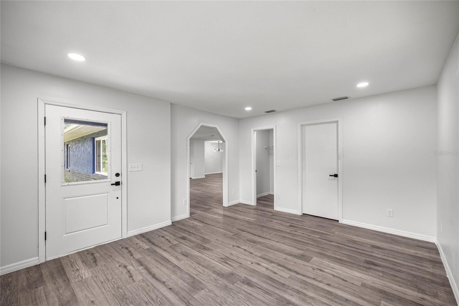 Image 10 of 36 For 5 Bahia Court Trace