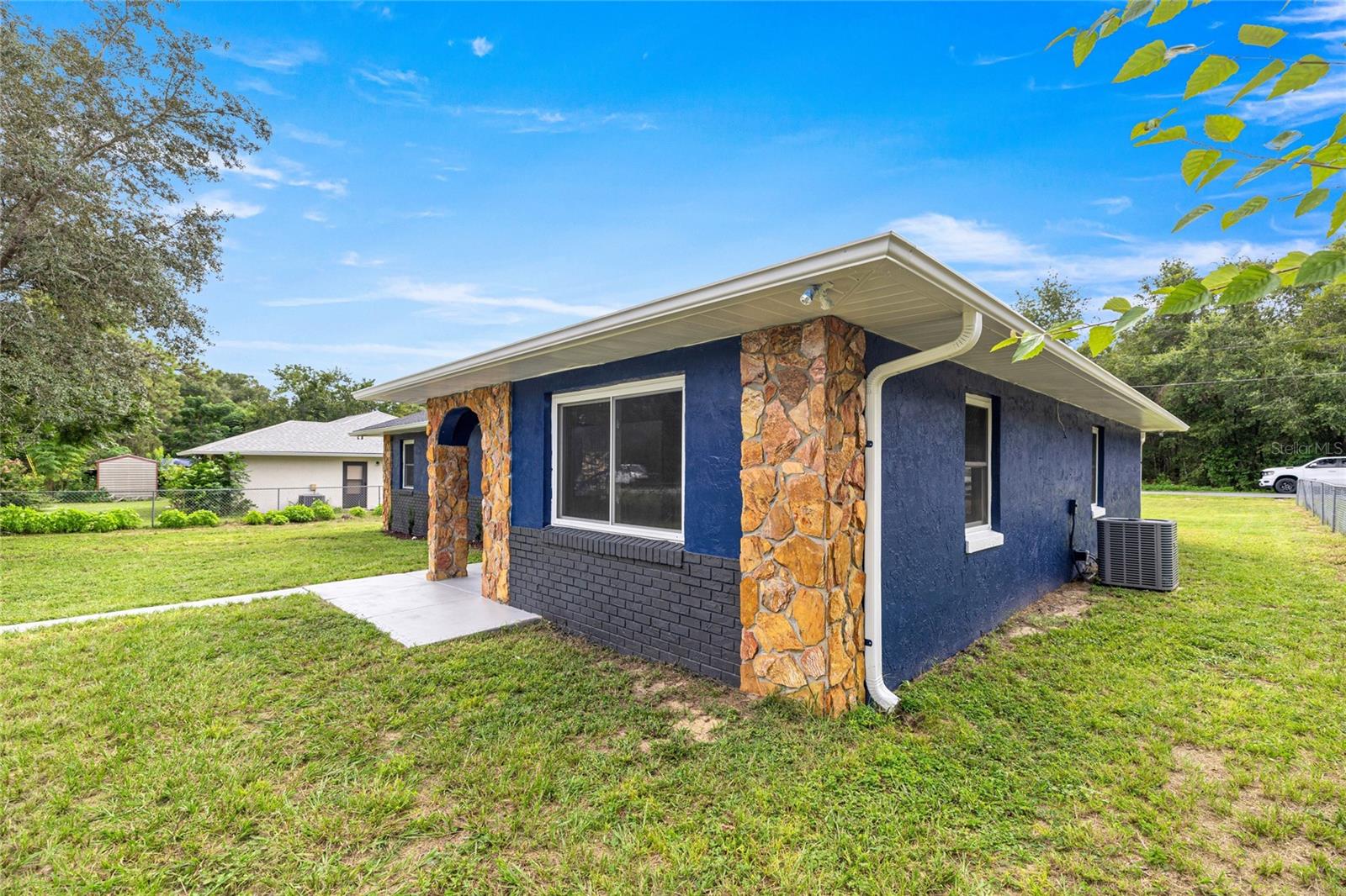 Image 25 of 36 For 5 Bahia Court Trace