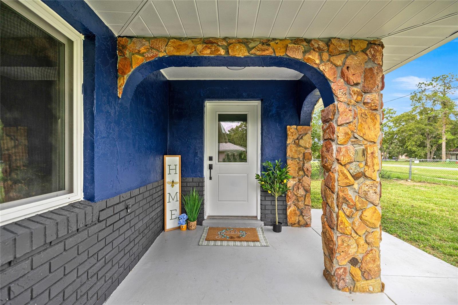 Image 26 of 36 For 5 Bahia Court Trace