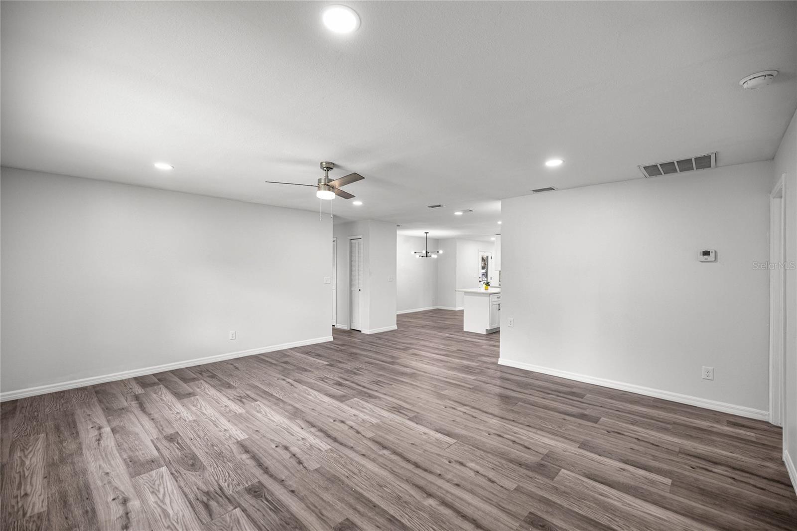 Image 8 of 36 For 5 Bahia Court Trace