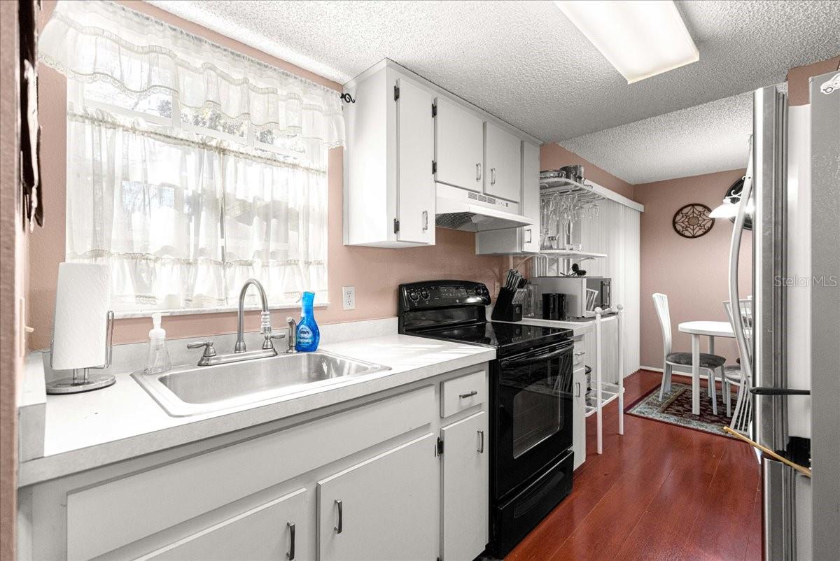 Image 8 of 43 For 7885 Midway Drive Terrace E101