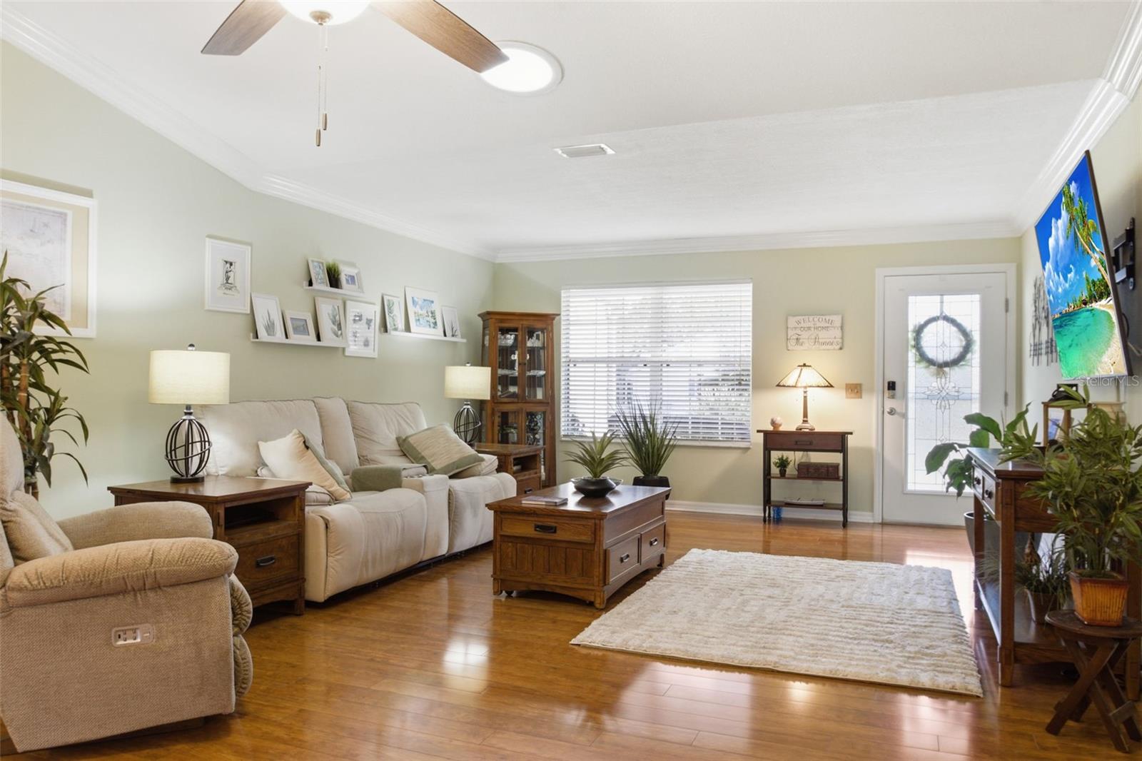 Image 13 of 60 For 9505 171st Argyll Street