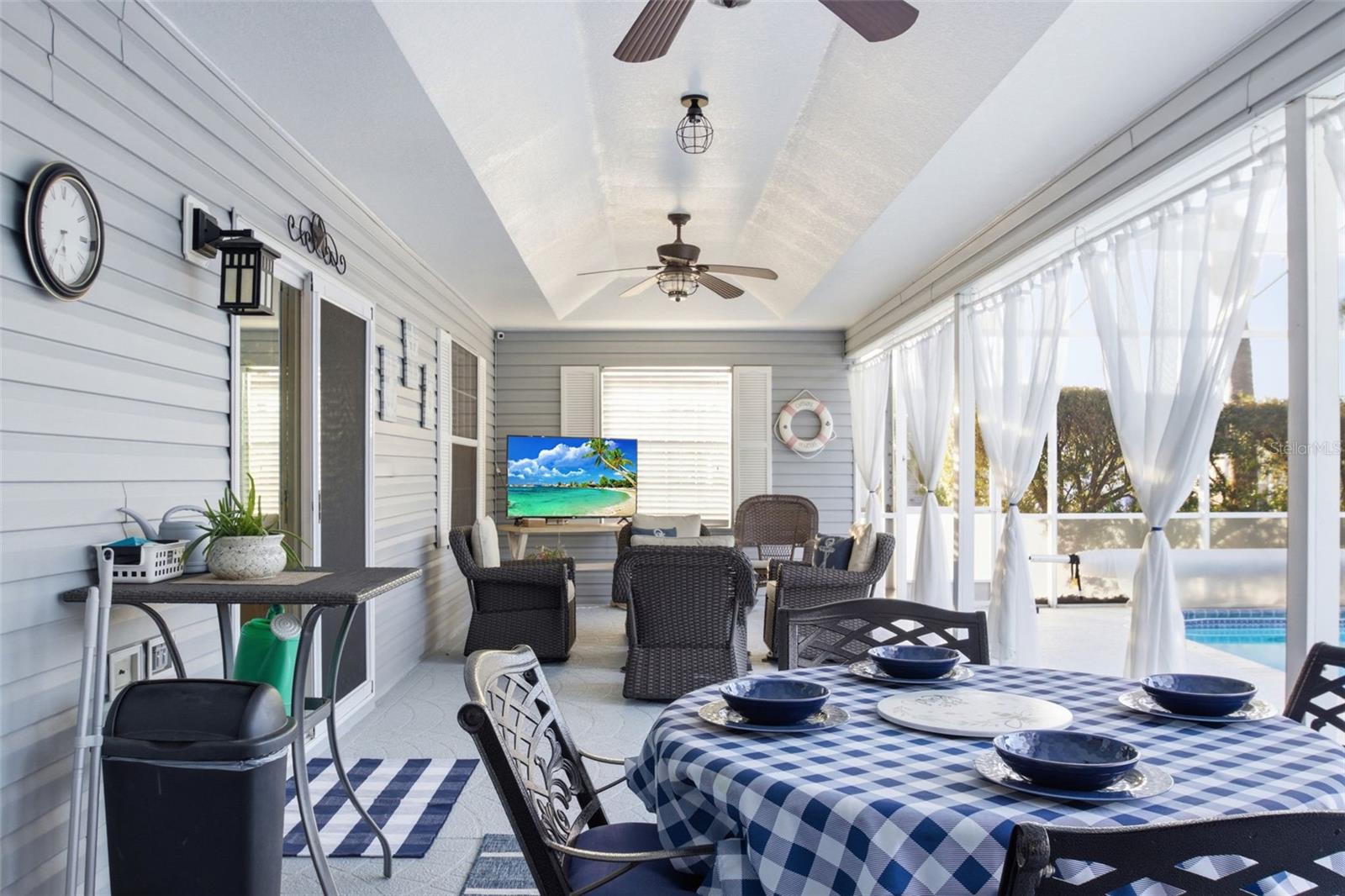 Image 37 of 60 For 9505 171st Argyll Street