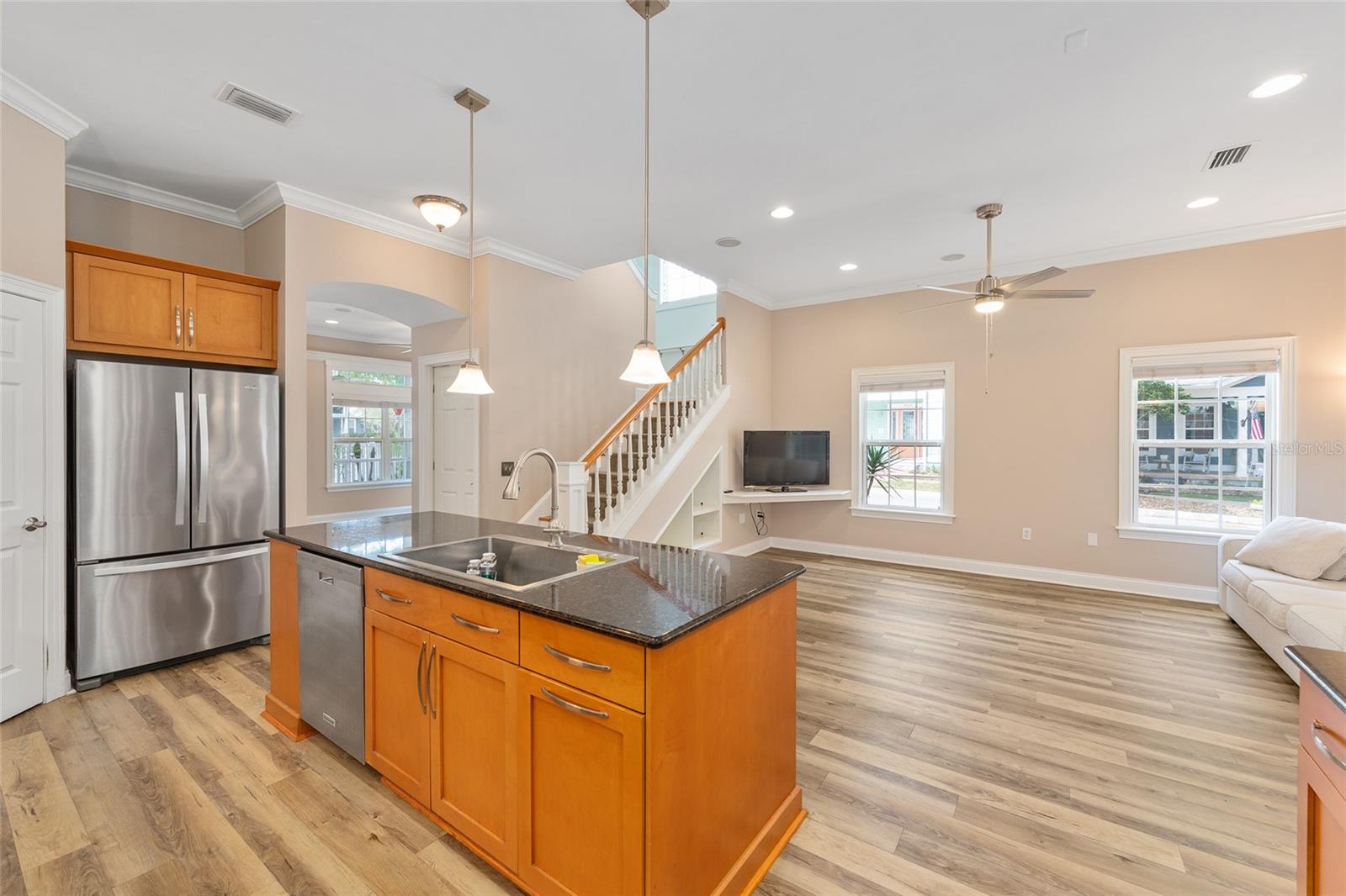 Image 15 of 47 For 1061 50th Terrace