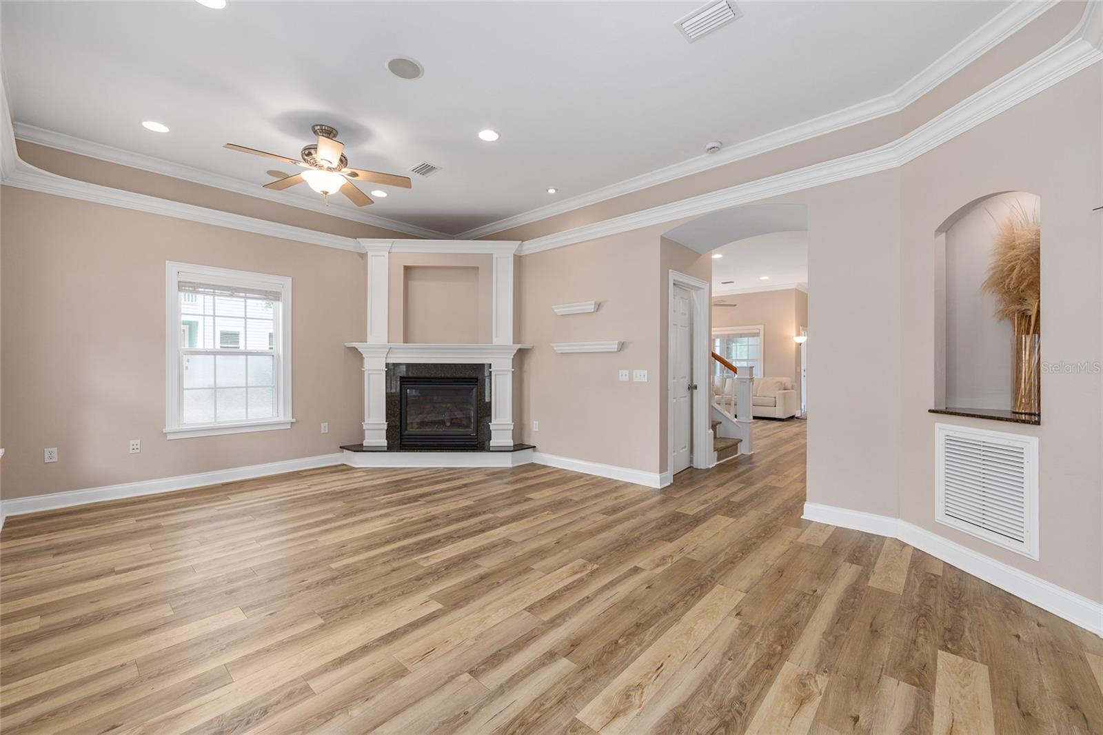 Image 3 of 47 For 1061 50th Terrace