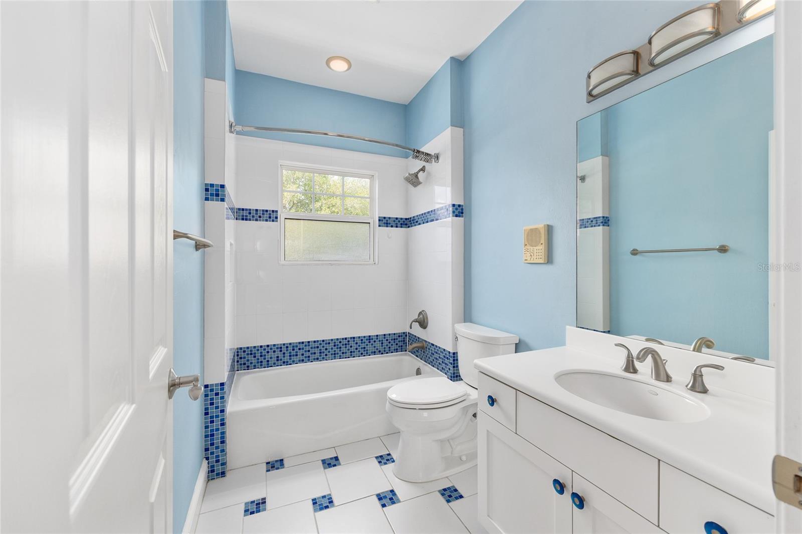 Image 37 of 47 For 1061 50th Terrace