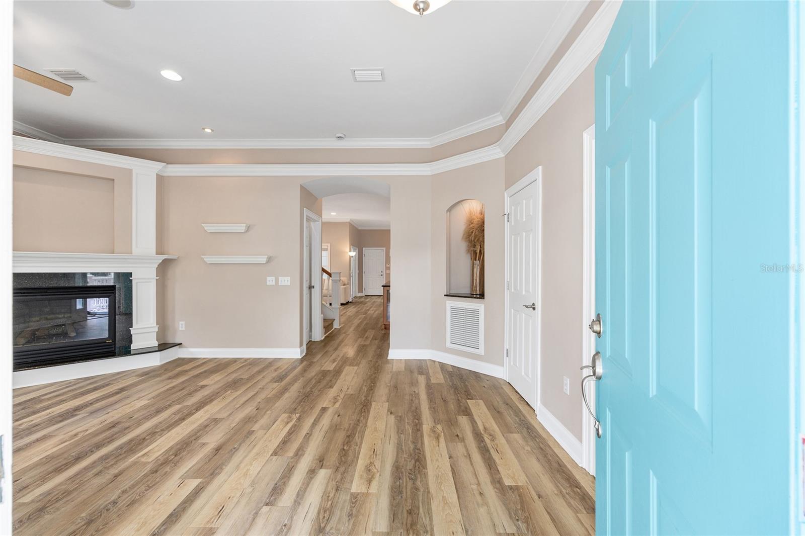 Image 9 of 47 For 1061 50th Terrace