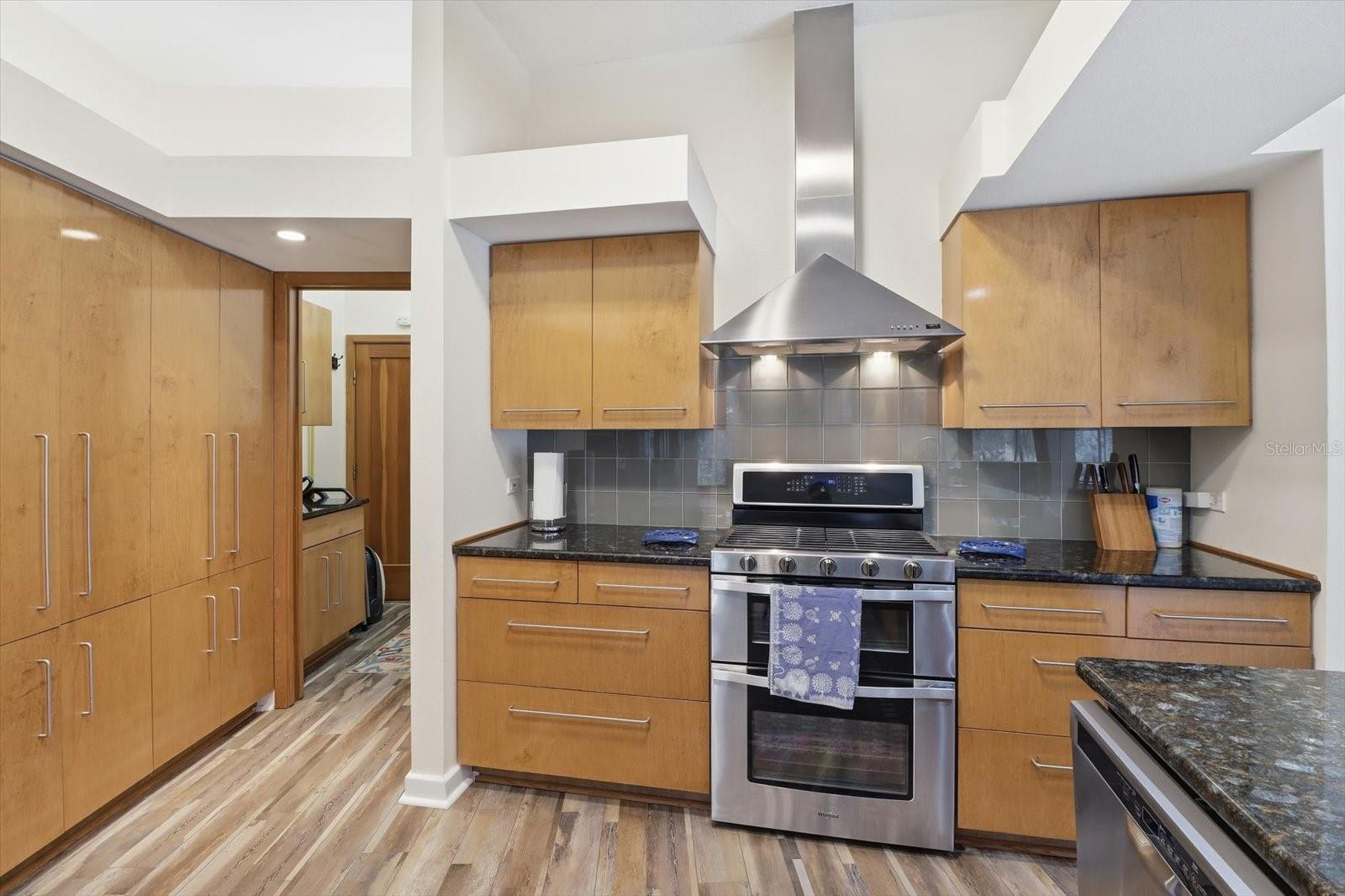 Image 13 of 48 For 11405 Honey Jorden Point