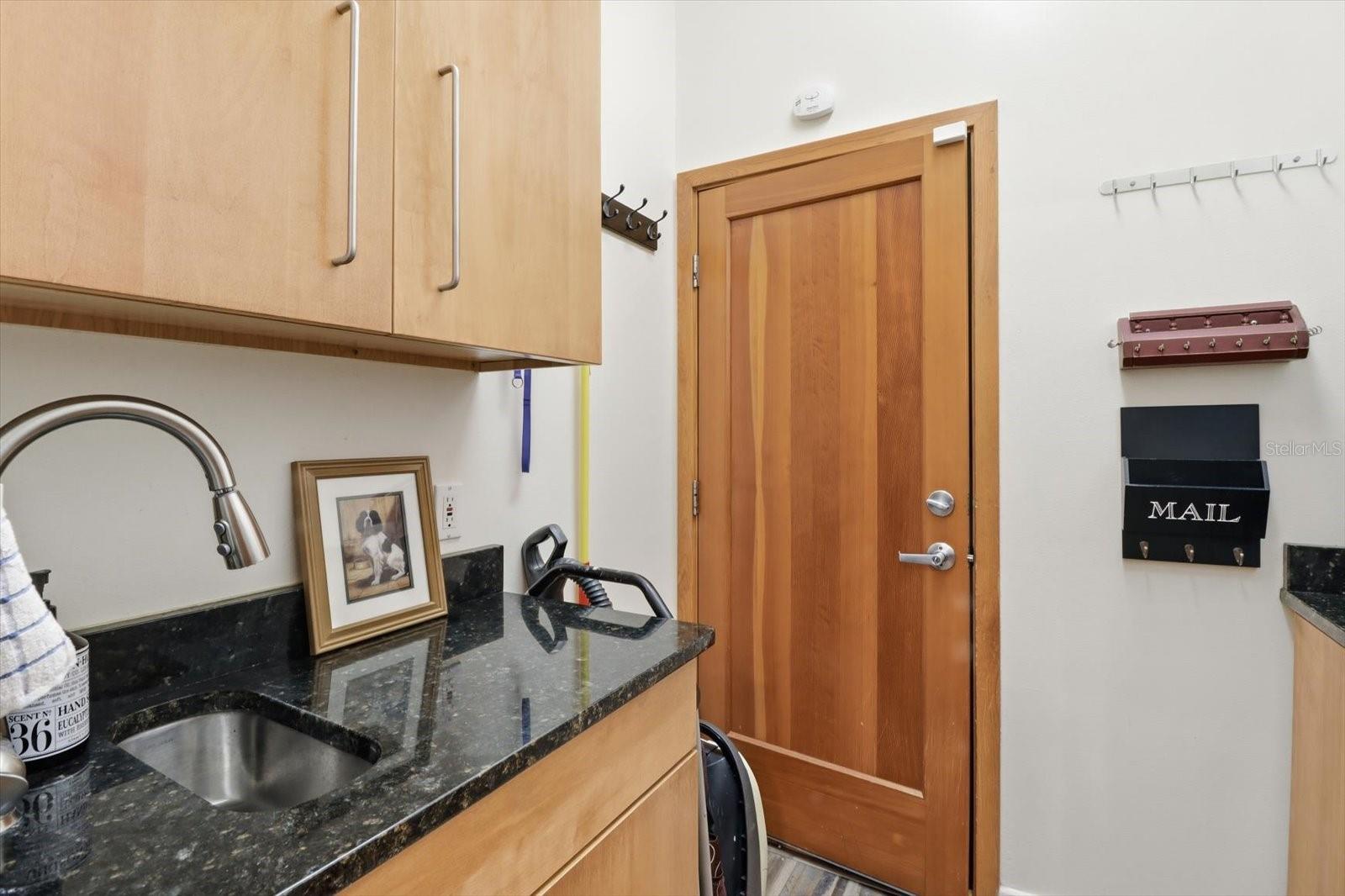 Image 15 of 48 For 11405 Honey Jorden Point