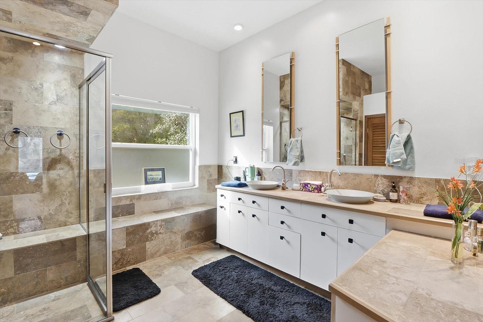 Image 22 of 48 For 11405 Honey Jorden Point