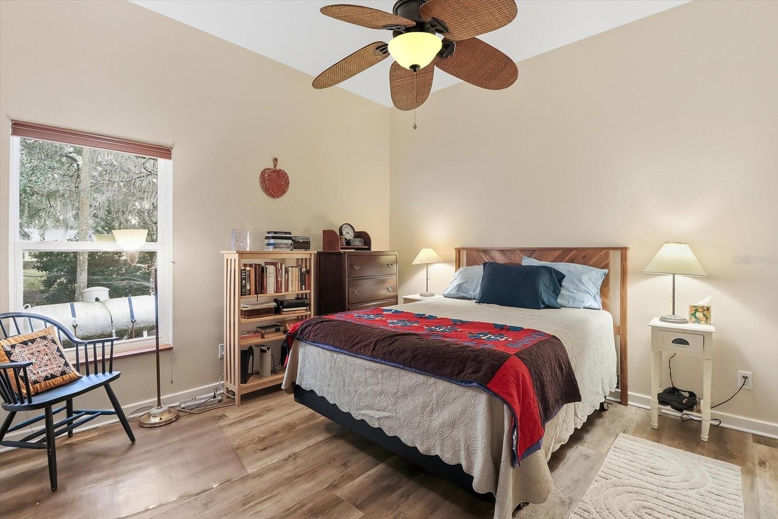 Image 27 of 48 For 11405 Honey Jorden Point