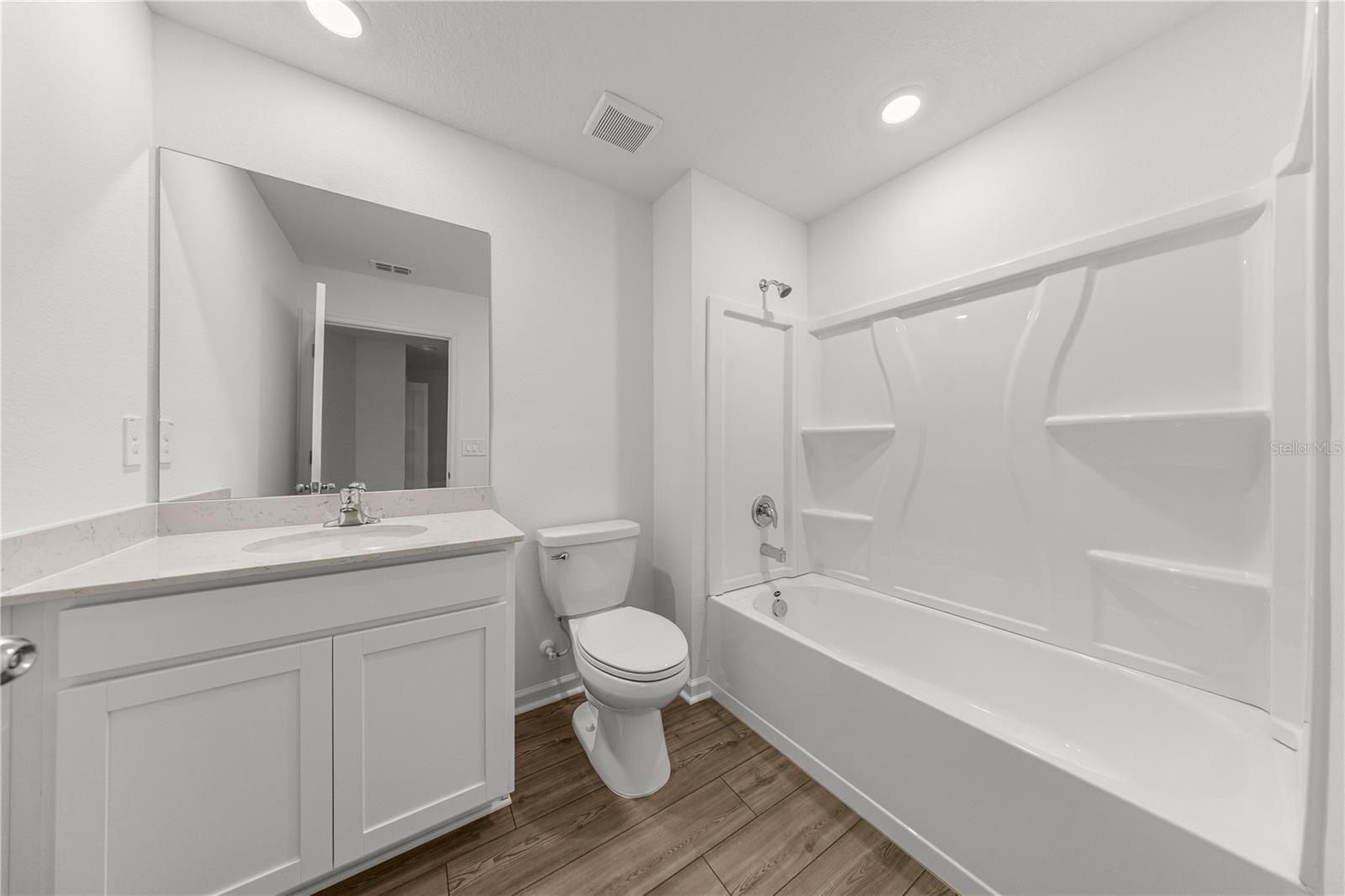 Image 14 of 25 For 4903 81st Loop