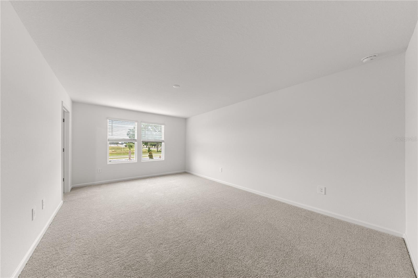 Image 16 of 25 For 4903 81st Loop