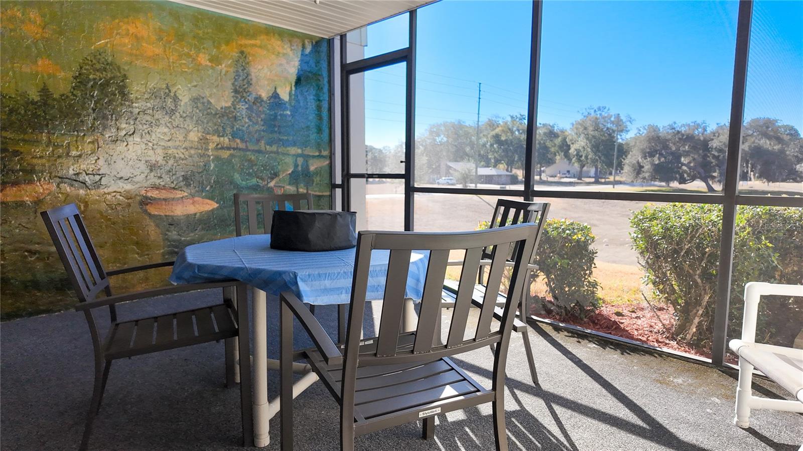 Image 6 of 26 For 810 Gilchrist Court 3b