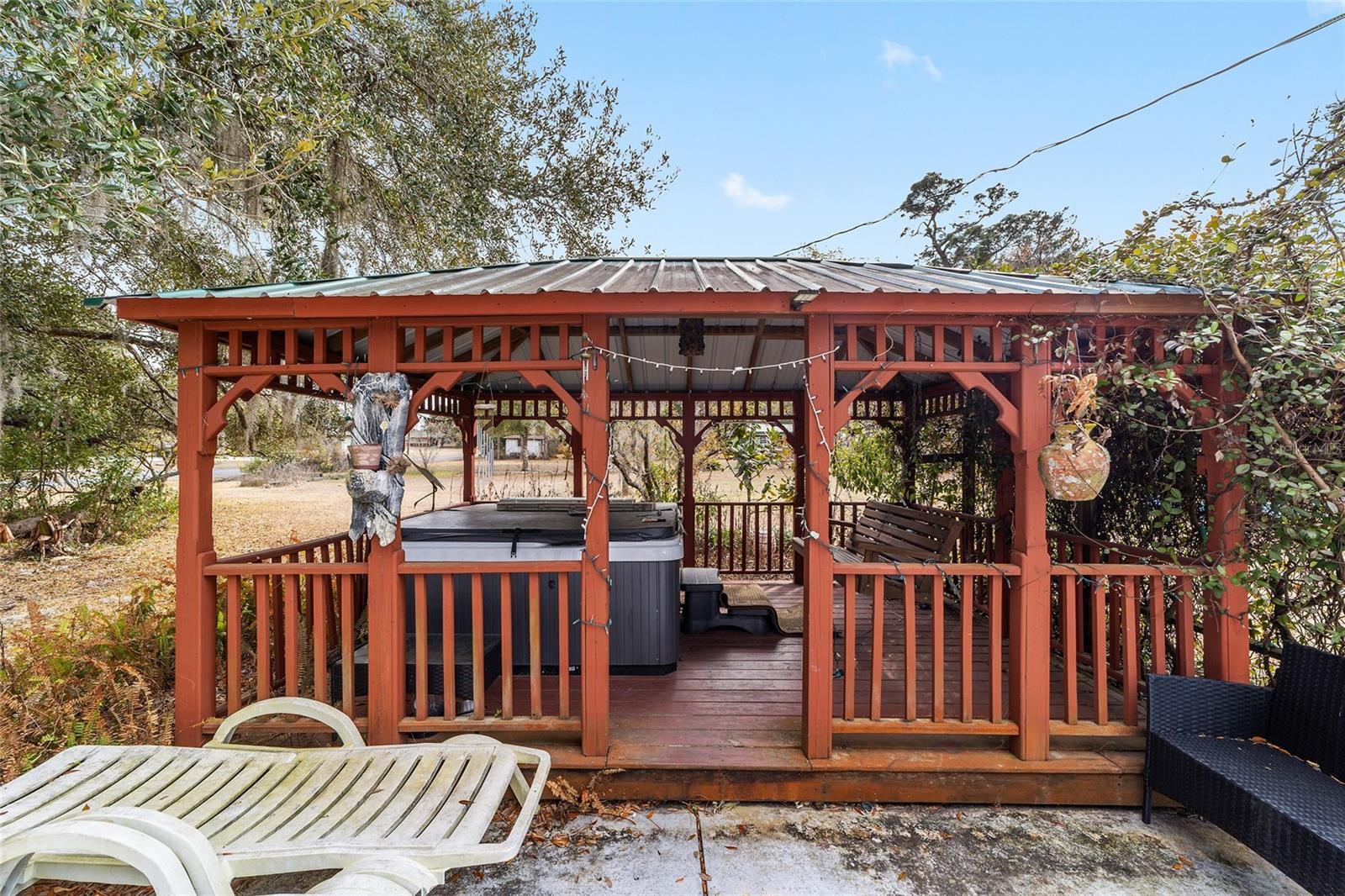 Image 24 of 33 For 20934 Third Avenue