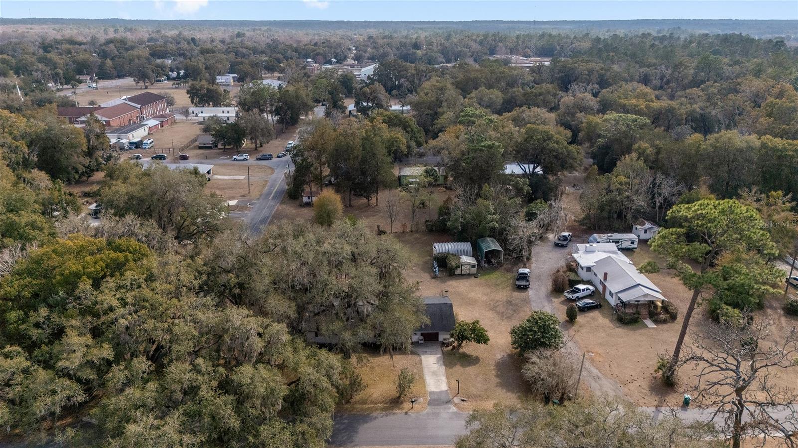 Image 28 of 33 For 20934 Third Avenue