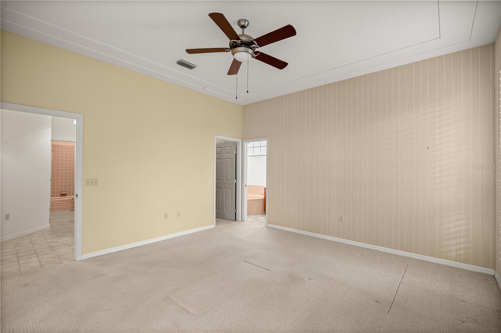 Image 13 of 41 For 4111 30th Court