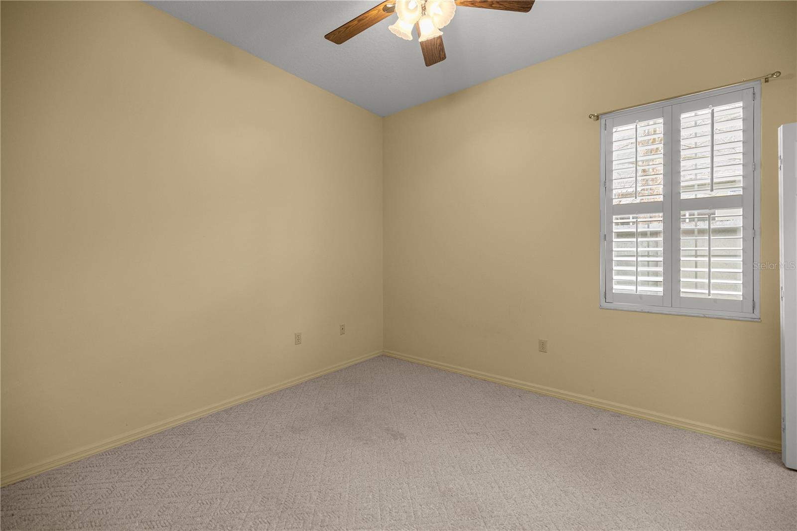 Image 19 of 41 For 4111 30th Court