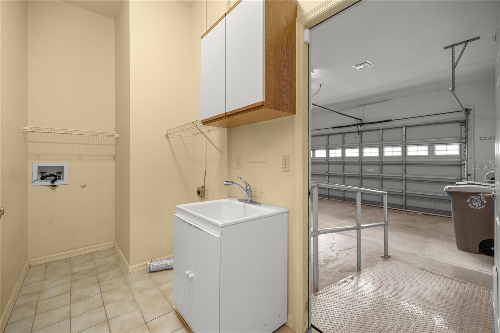 Image 32 of 41 For 4111 30th Court