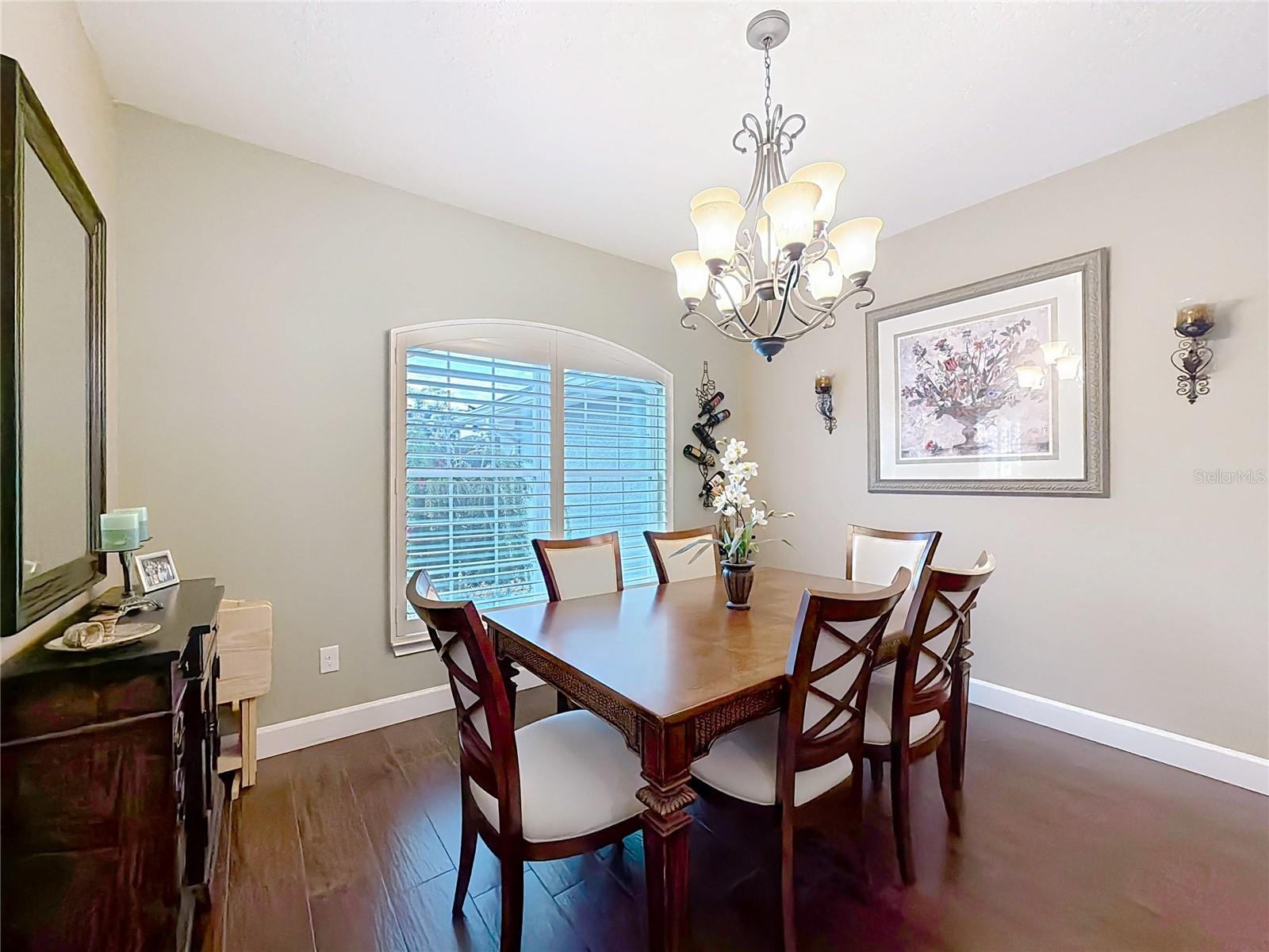 Image 21 of 58 For 904 Paso Alley