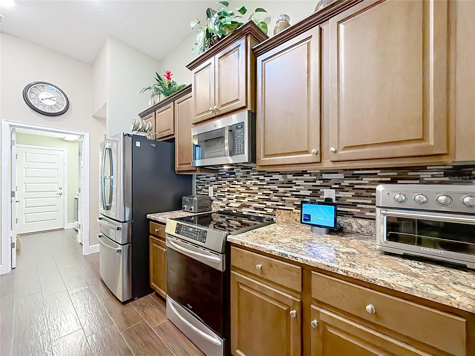 Image 26 of 58 For 904 Paso Alley