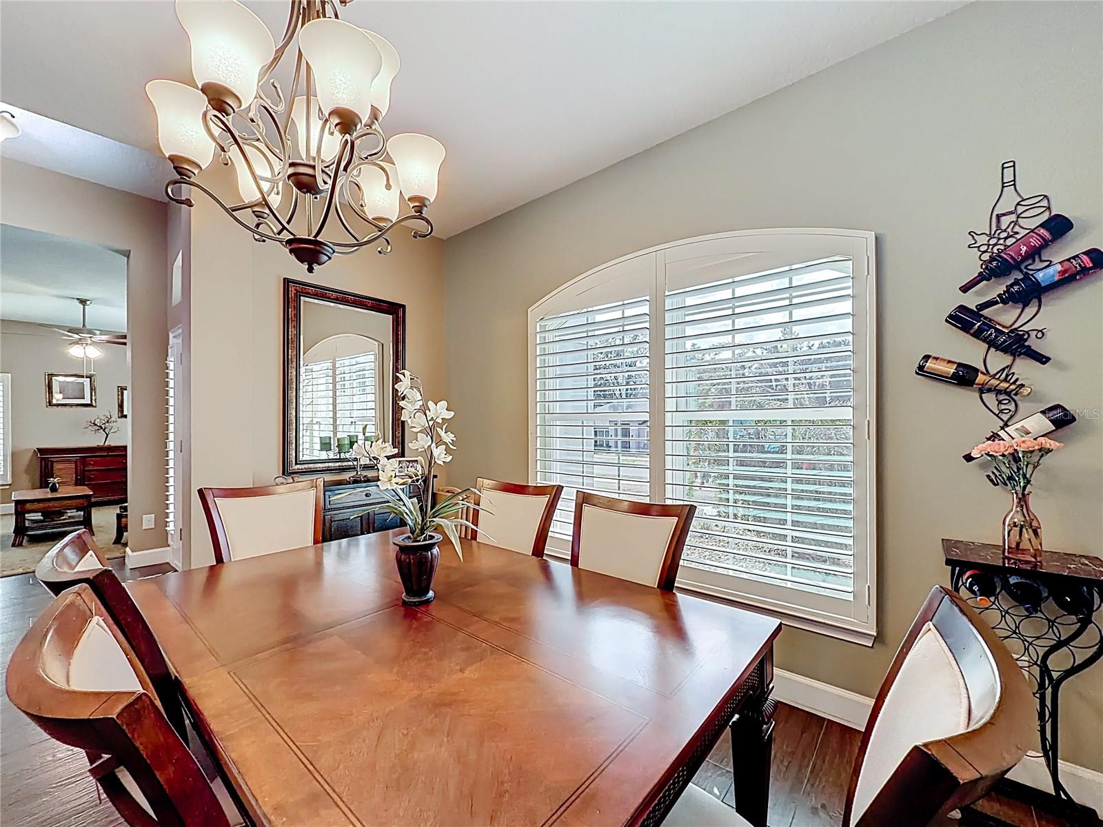 Image 50 of 58 For 904 Paso Alley