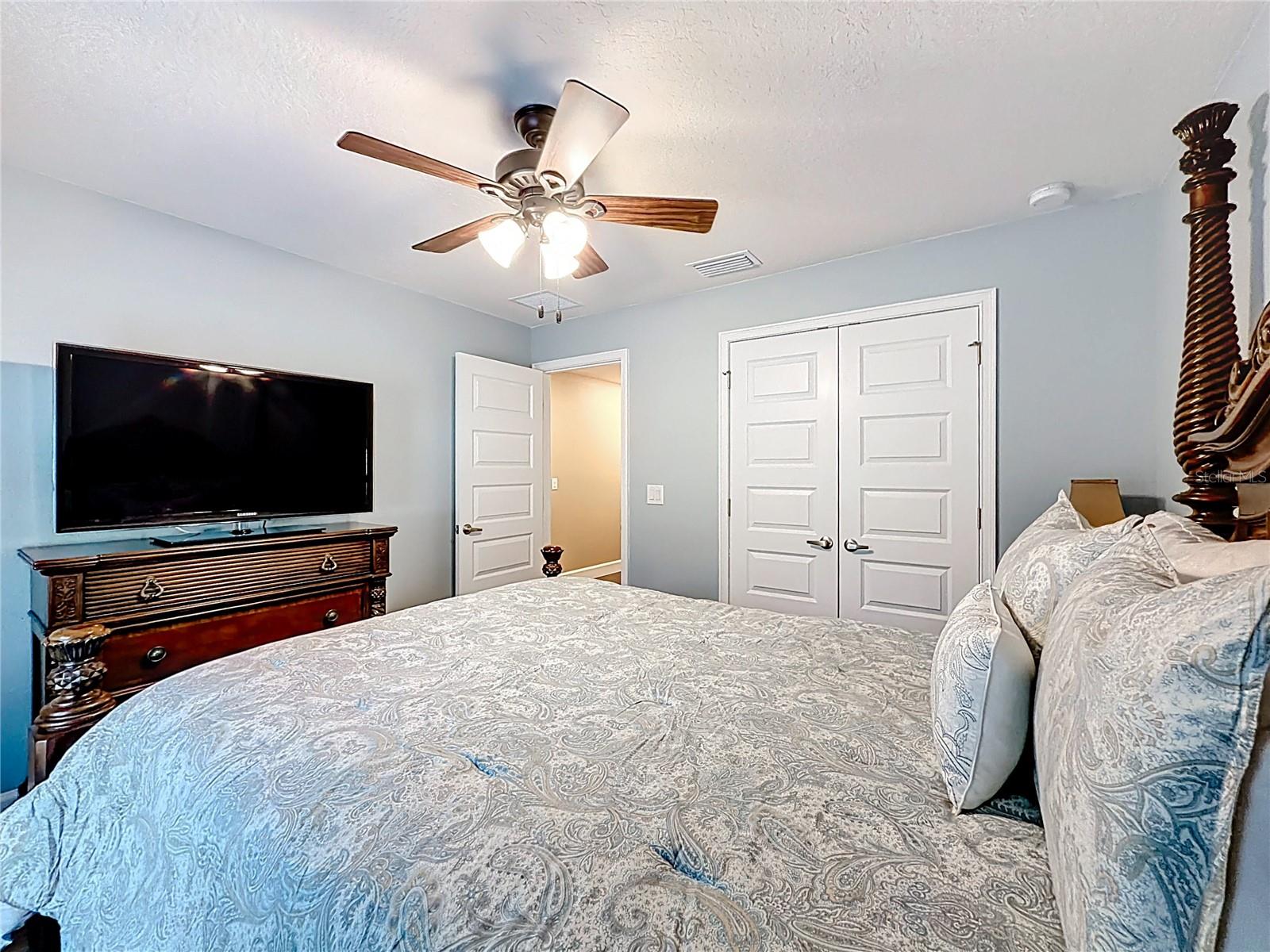 Image 54 of 58 For 904 Paso Alley