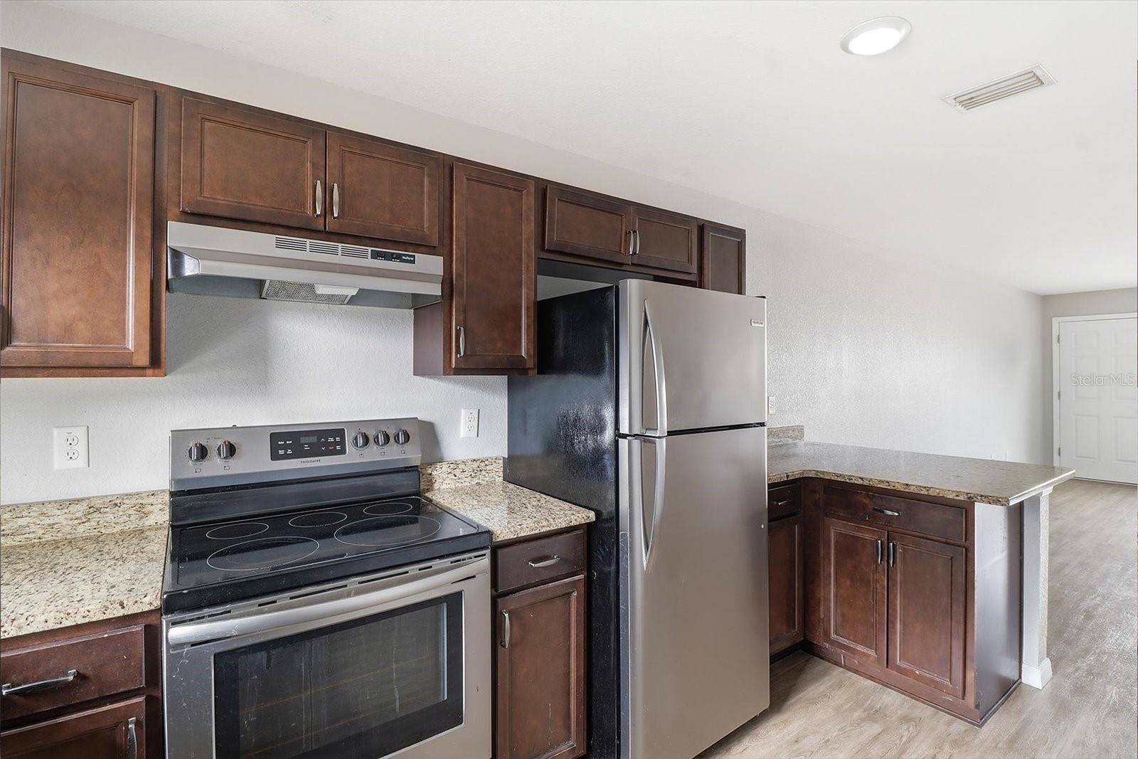 Image 15 of 30 For 12 Walnut Road