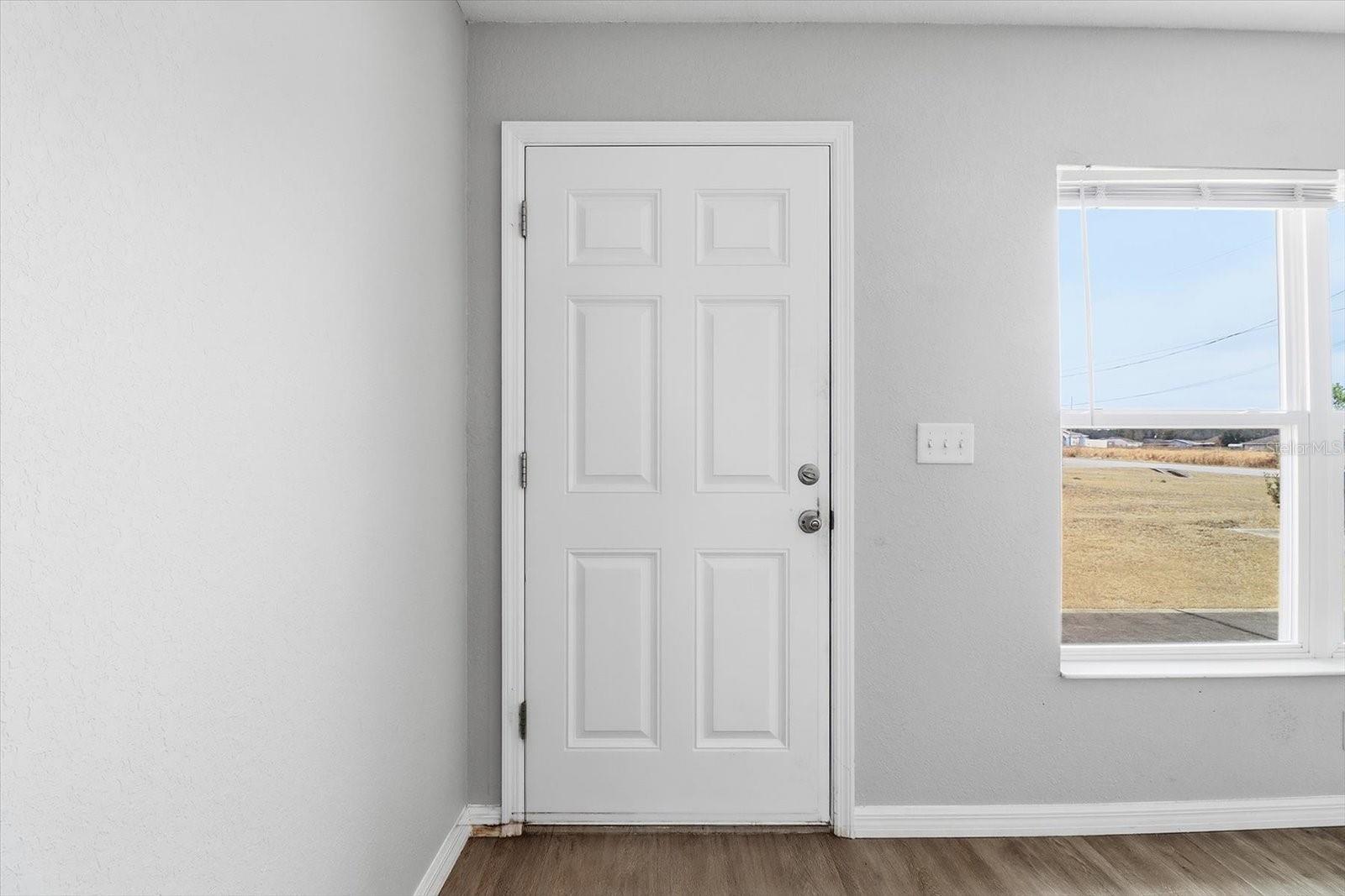 Image 7 of 30 For 12 Walnut Road