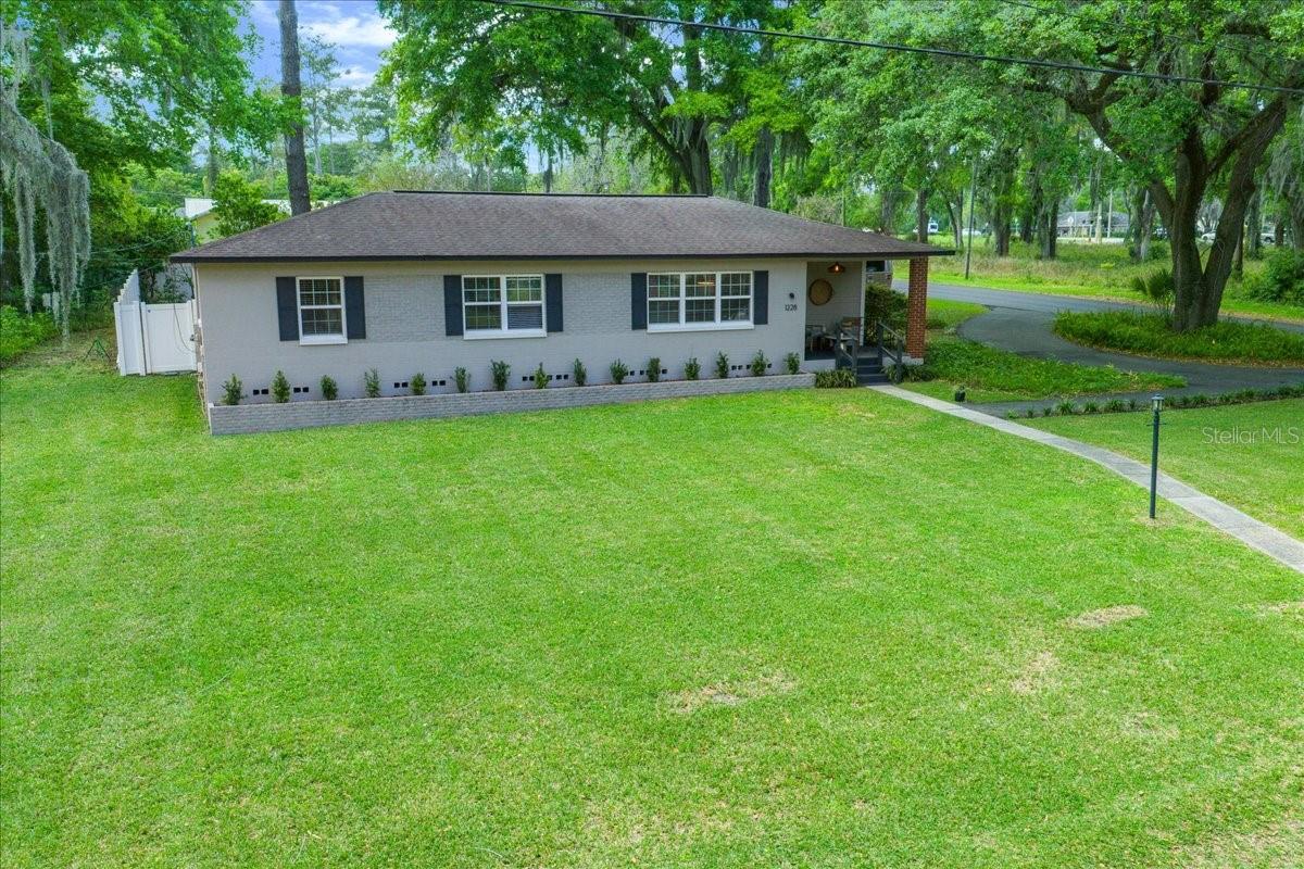 Image 3 of 64 For 1228 17th Terrace