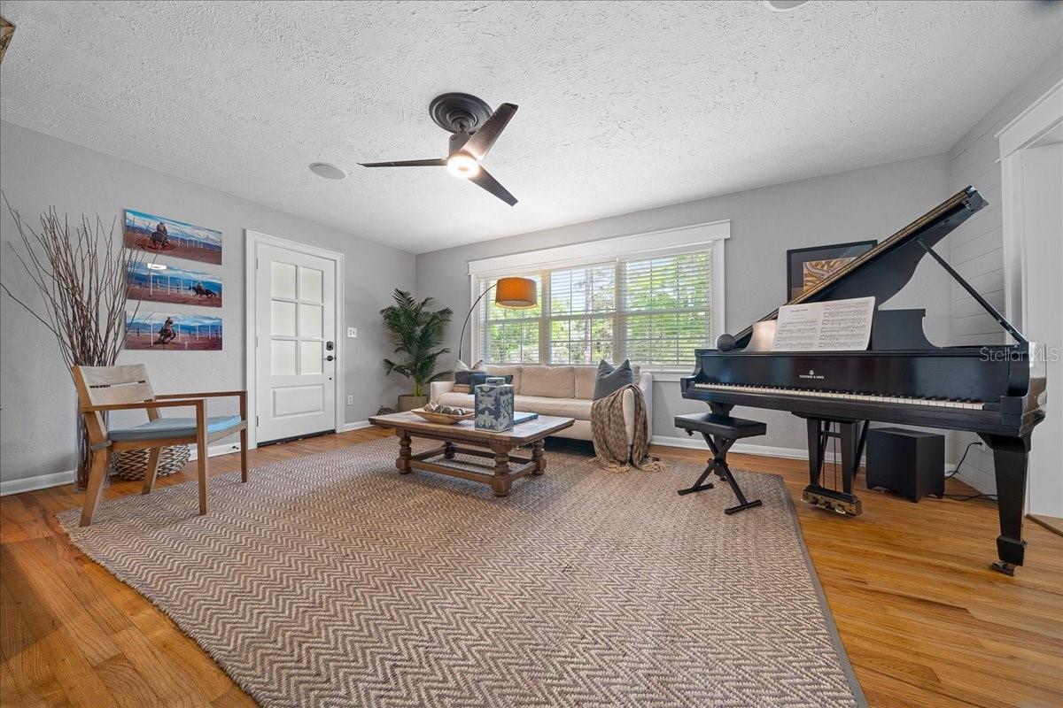 Image 32 of 64 For 1228 17th Terrace