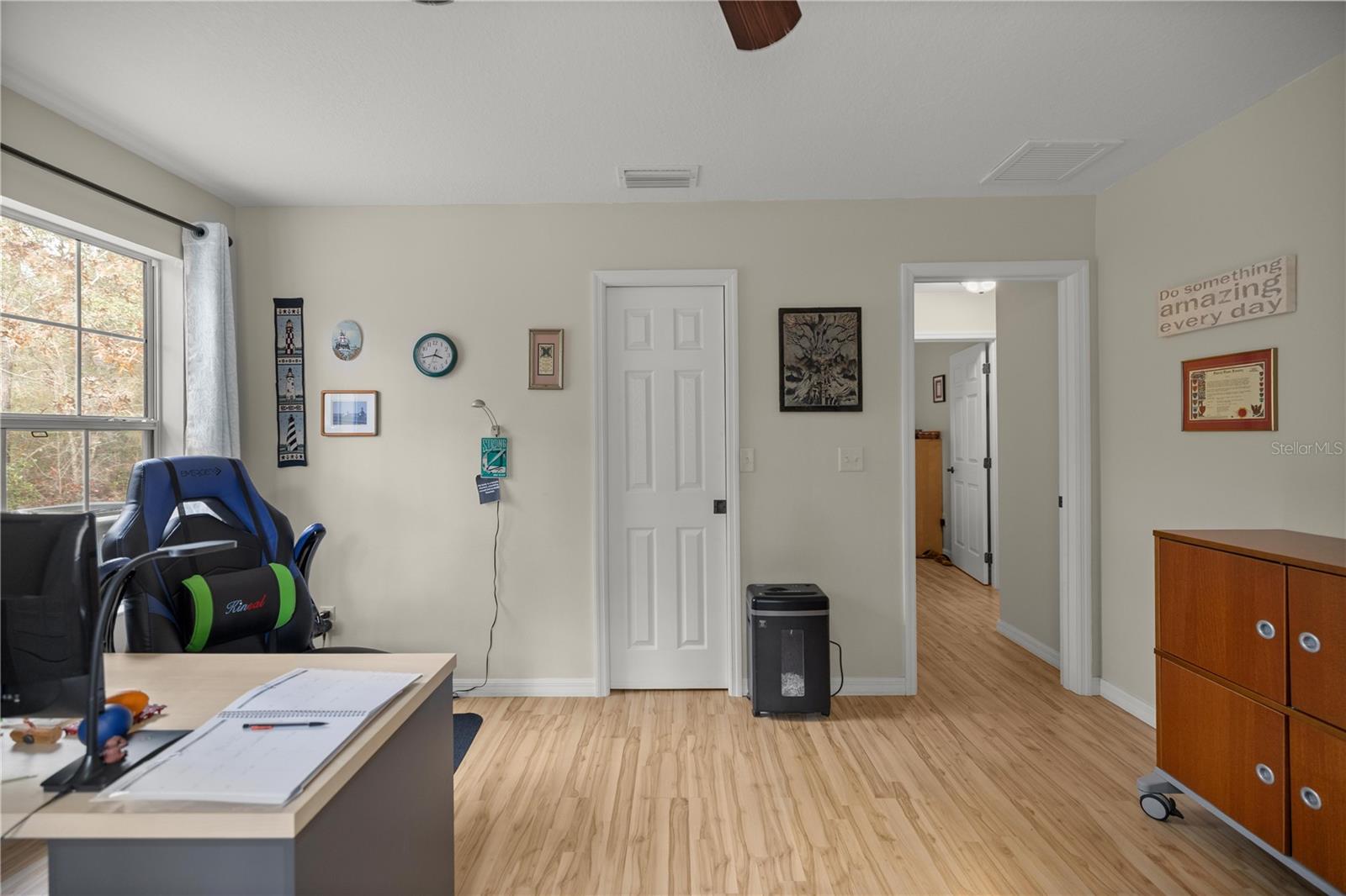 Image 15 of 25 For 6821 209th Avenue