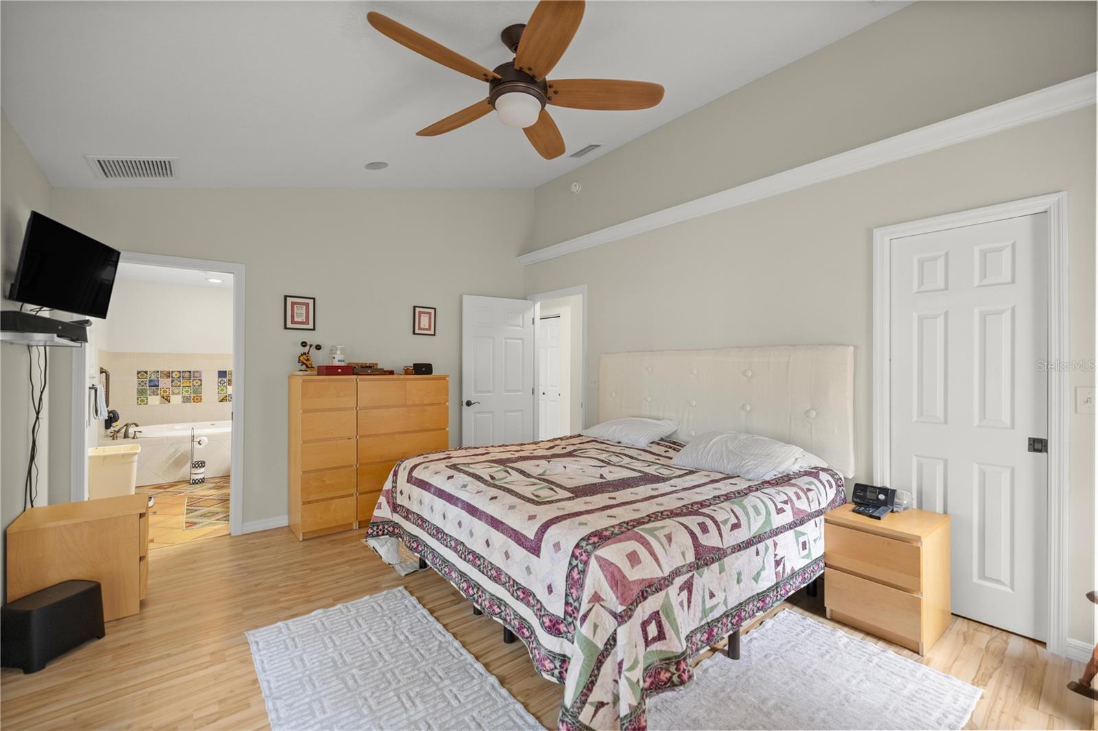 Image 17 of 25 For 6821 209th Avenue