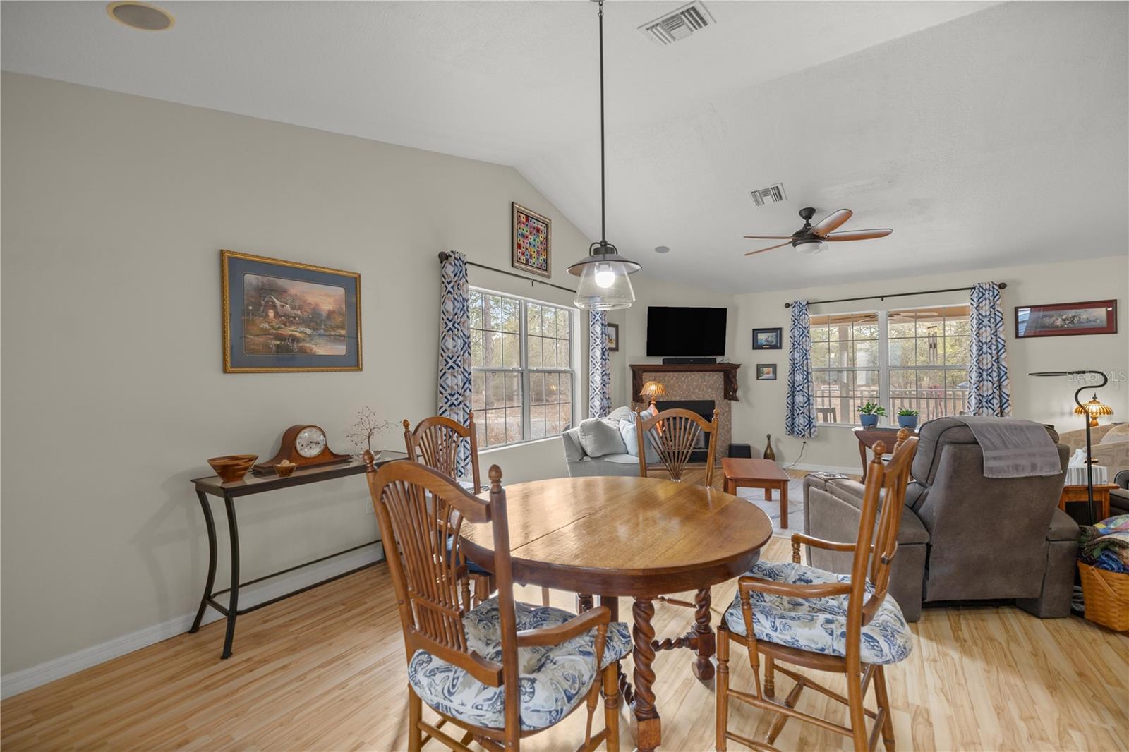 Image 9 of 25 For 6821 209th Avenue