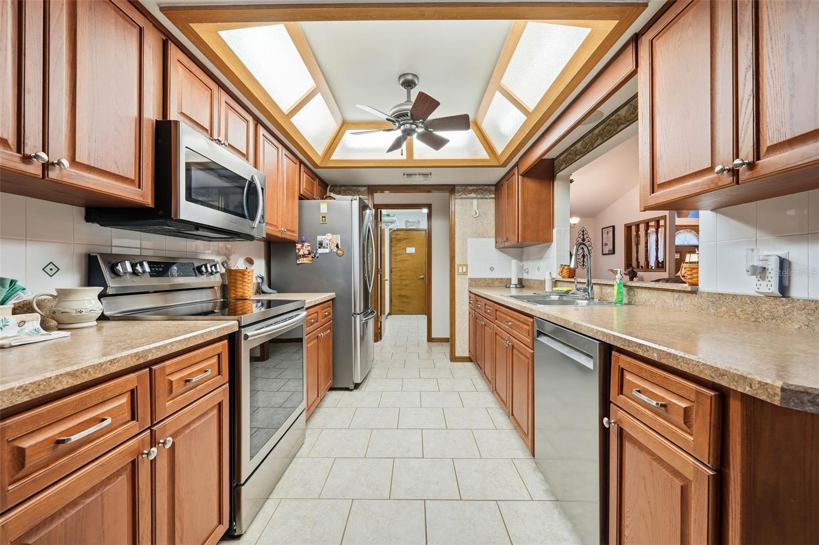 Image 18 of 53 For 9879 Citrus Springs Boulevard