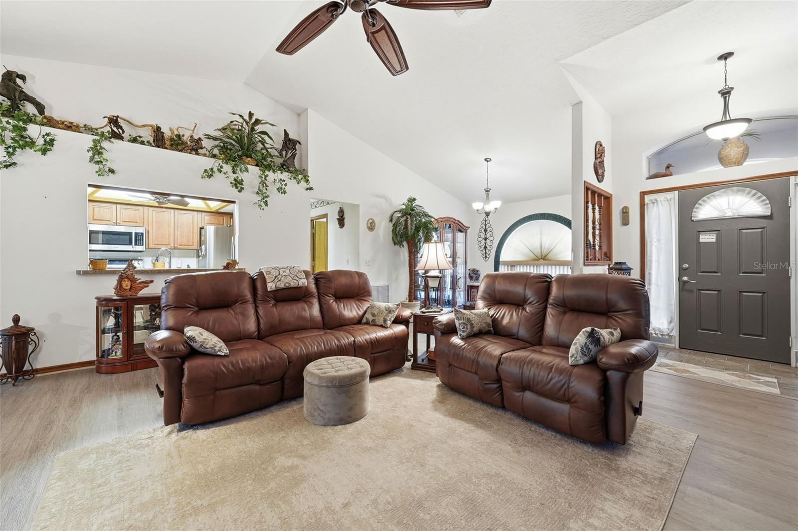 Image 9 of 53 For 9879 Citrus Springs Boulevard