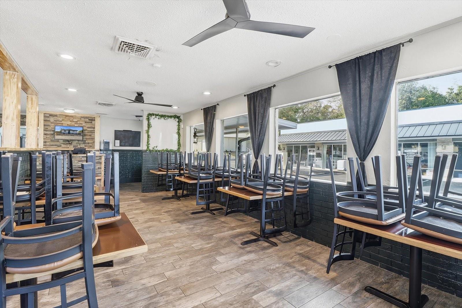 Image 21 of 53 For 859 Us Hwy 41 South