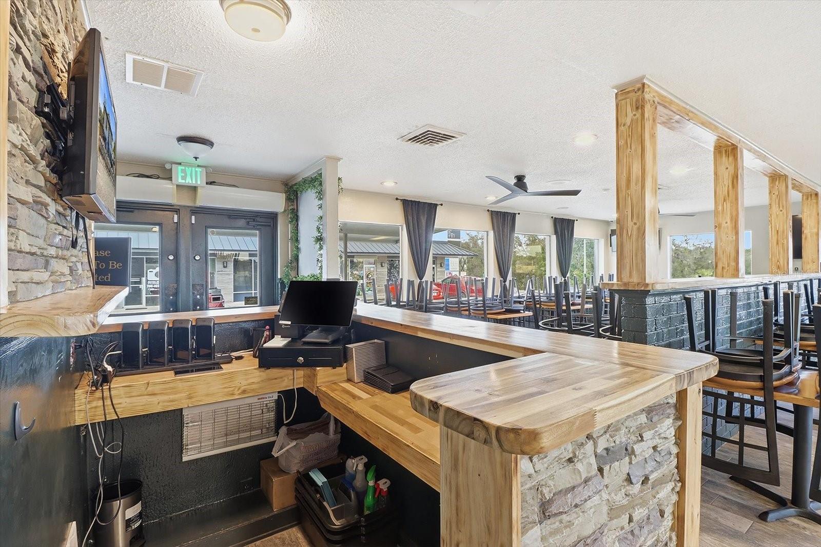 Image 22 of 53 For 859 Us Hwy 41 South