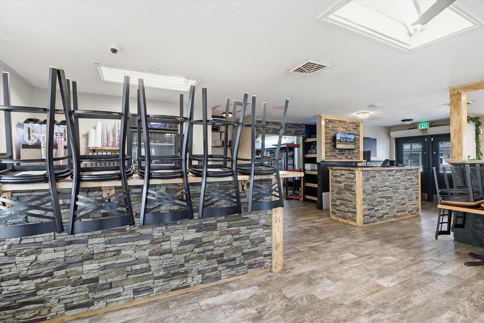 Image 28 of 53 For 859 Us Hwy 41 South