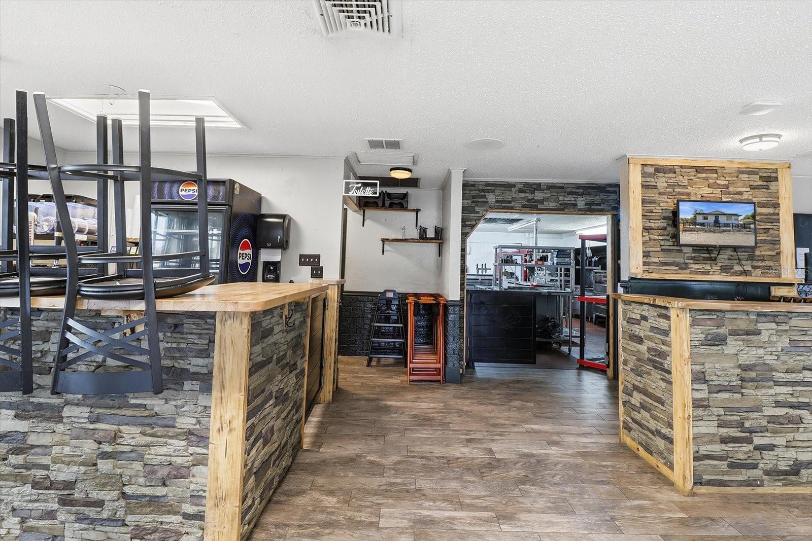 Image 29 of 53 For 859 Us Hwy 41 South