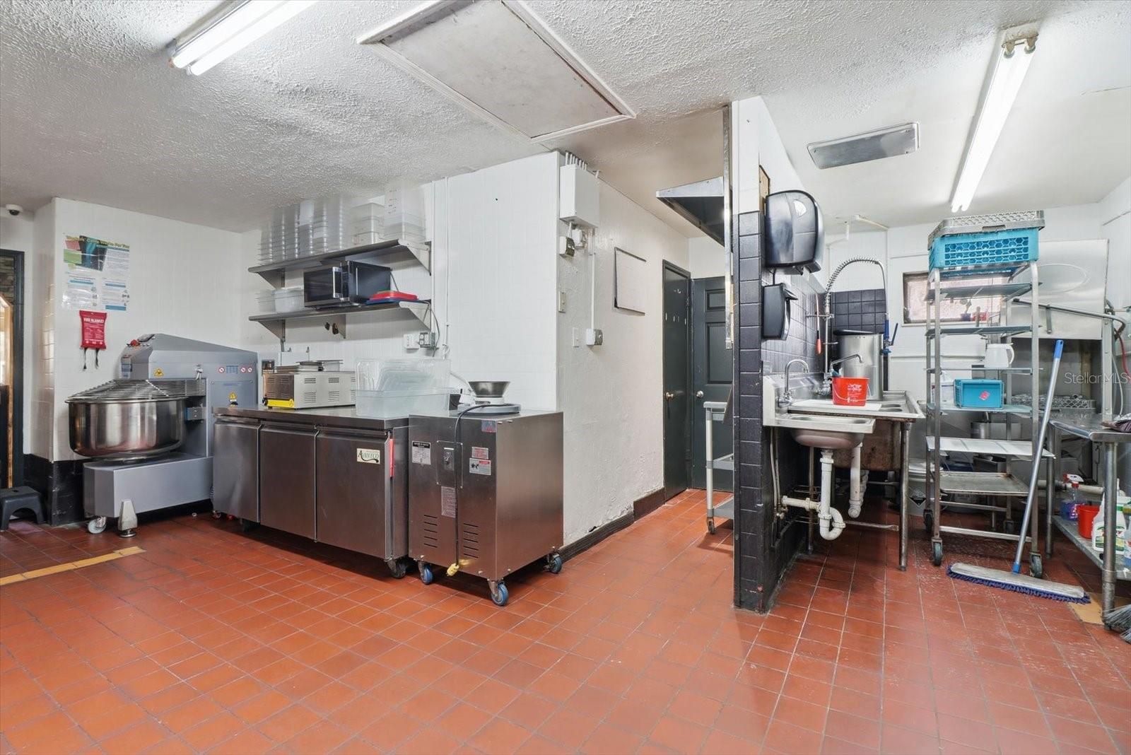 Image 37 of 53 For 859 Us Hwy 41 South