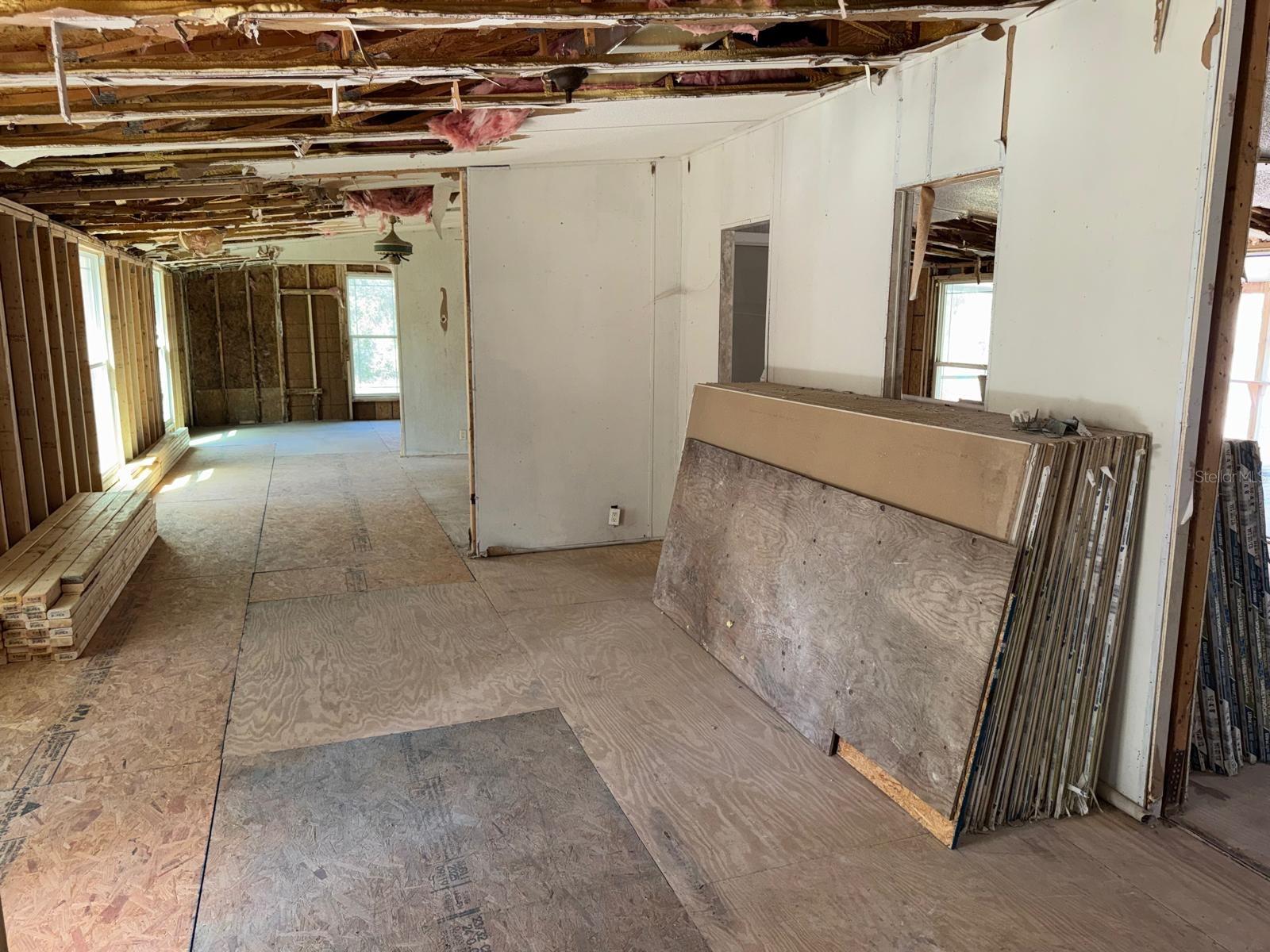 Image 20 of 32 For 13395 65th Court